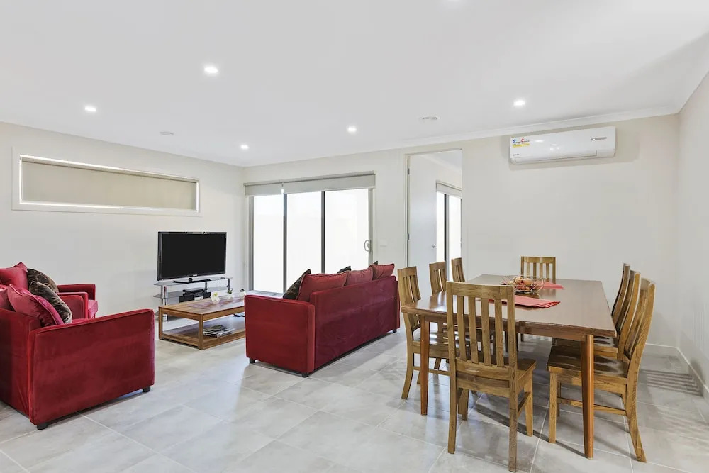 Point Cook Villas