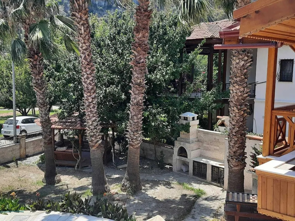 Stunning 10 Bedroom Villa in Dalyan