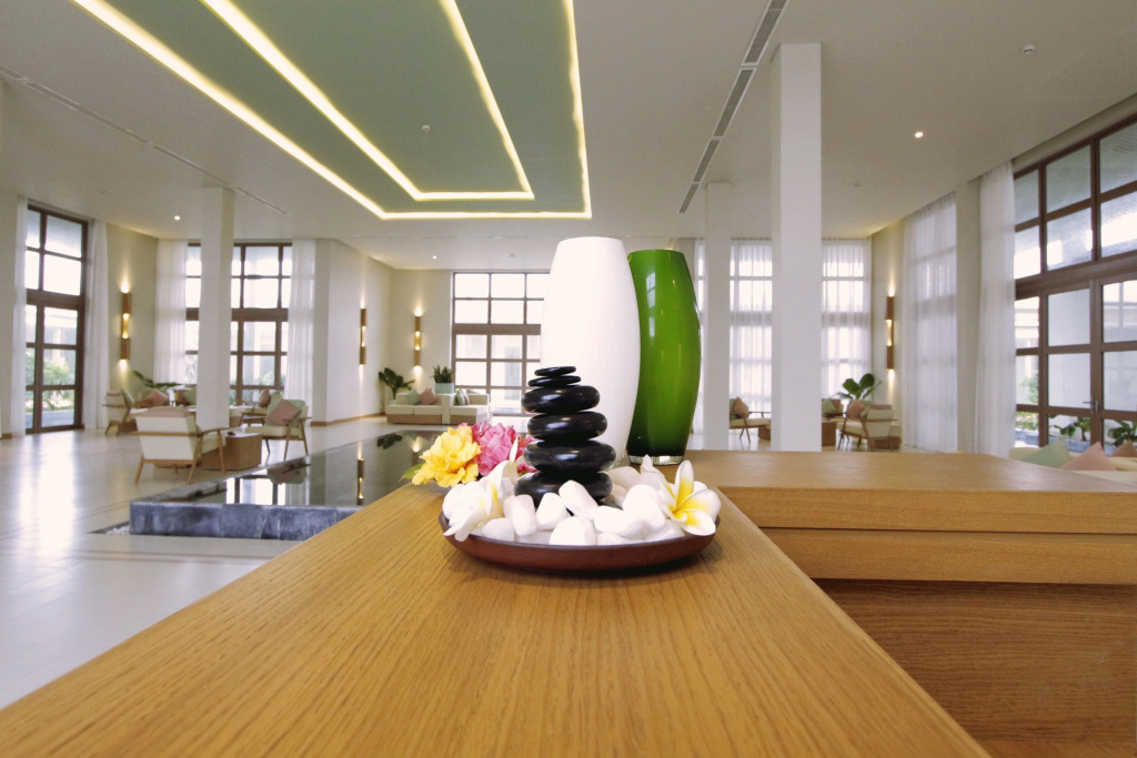 FLC Luxury Hotel Samson