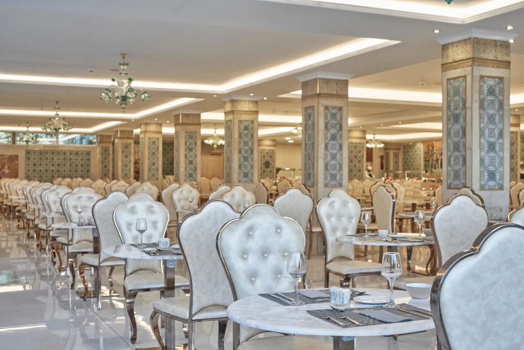 Mythos Palace Resort