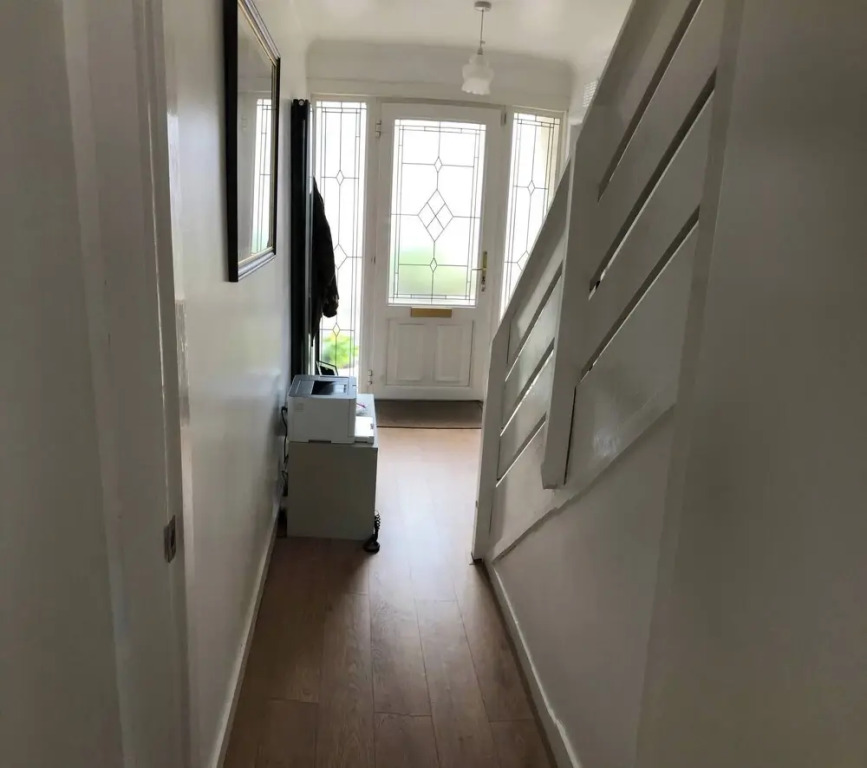 Limegrove, Comfortable Three Bedroom House