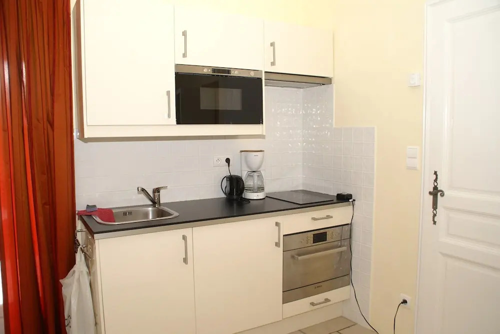 Apartment in Montbrun-les-Bains near forest