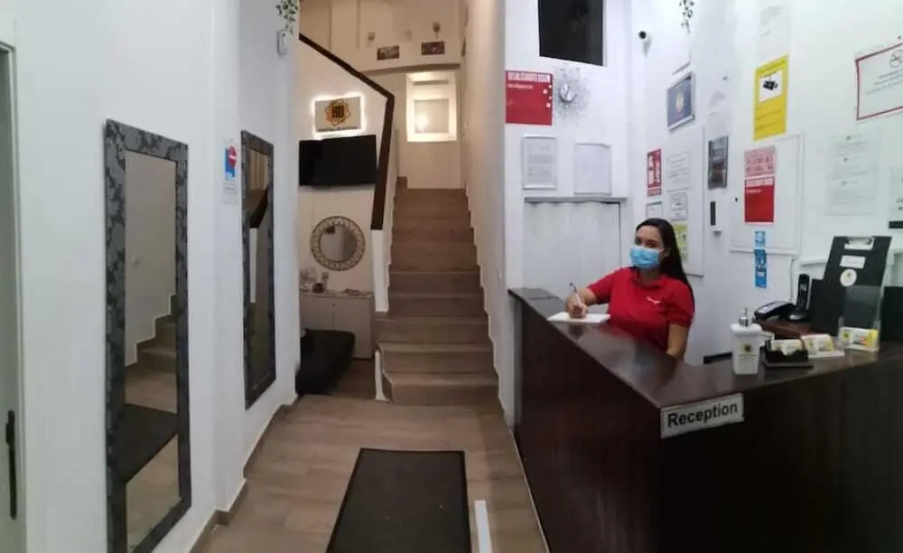hostal olozaga