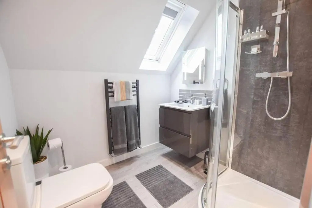 New Luxury 1-bed House nr Bicester Village