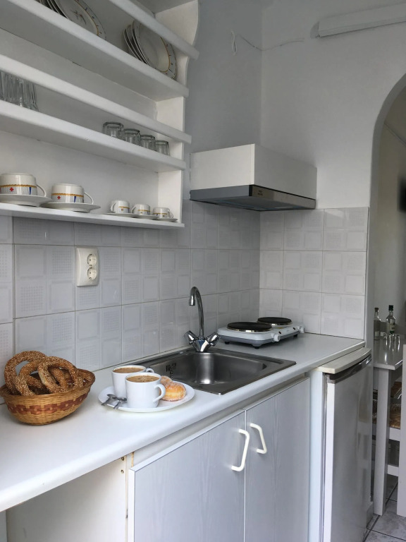 Stefano Apartments