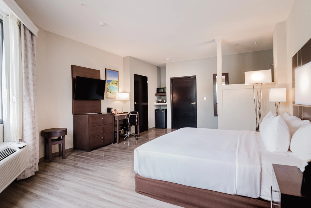 Comfort Inn & Suites Tobago