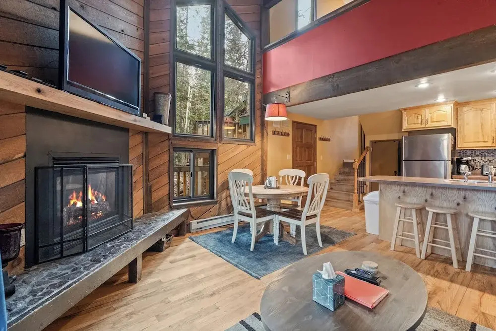 Ski Access SS7B Retreat Pet Friendly