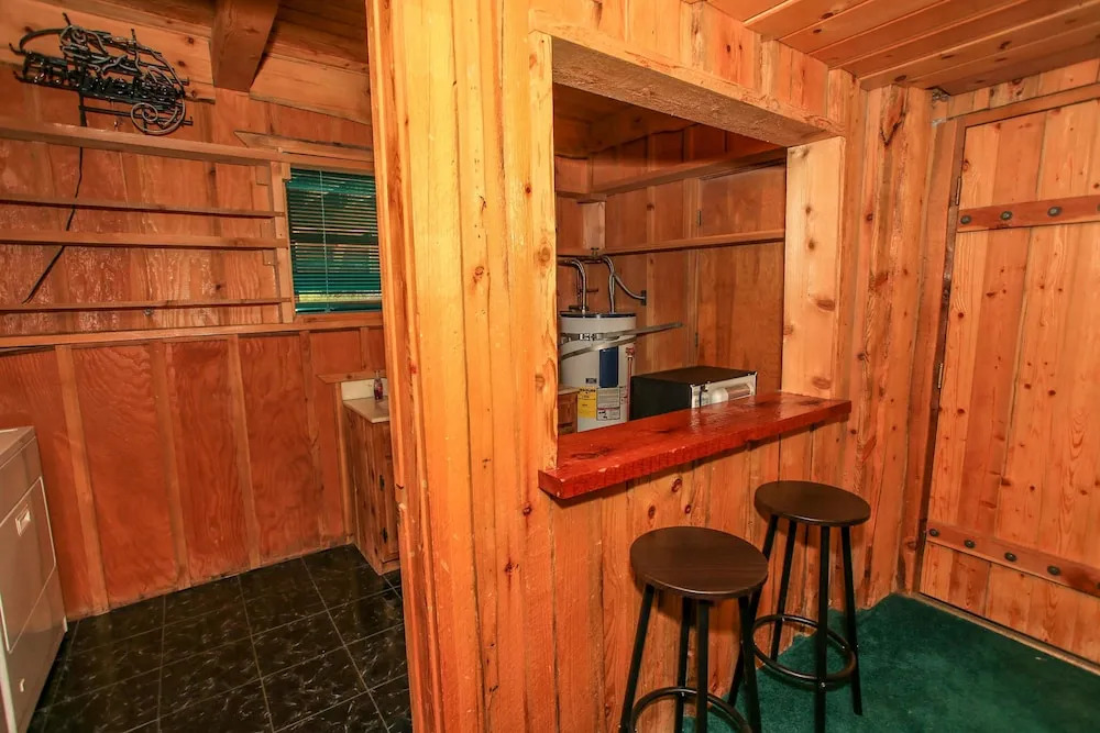 Sky View by Big Bear Cool Cabins