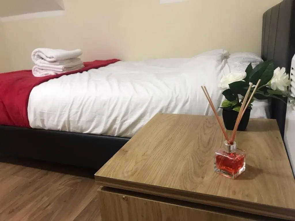 Modern City Centre 2 Bed Apartment LE1 5JN
