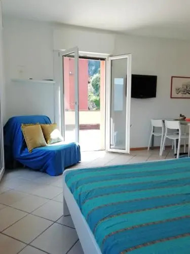 LAKE & CASTLE VIEW apartment