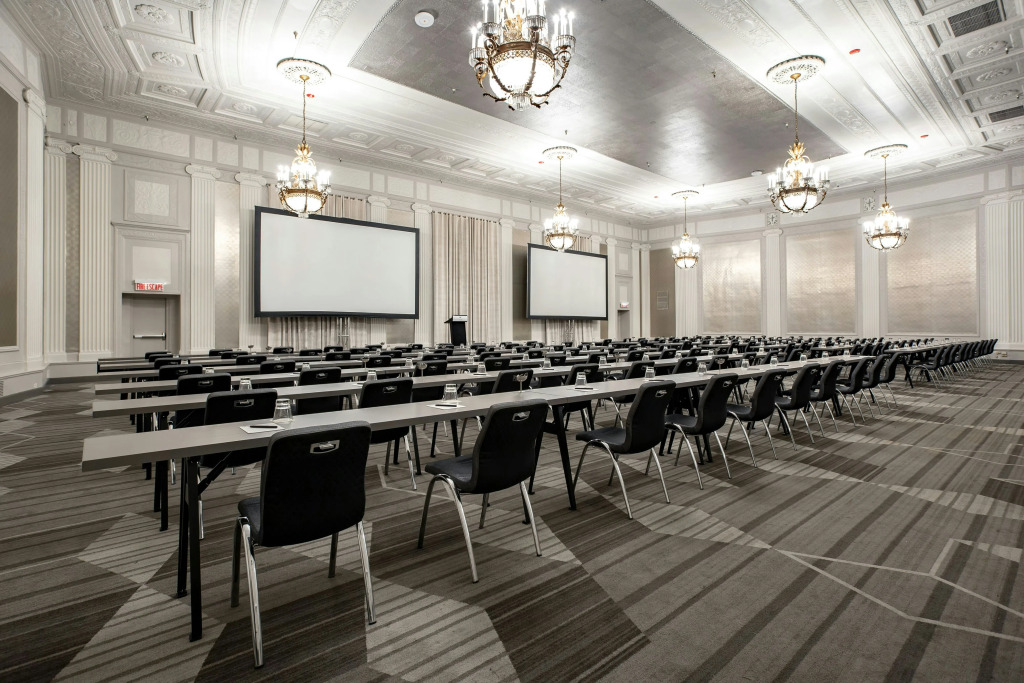 THE MIDLAND HOTEL, Chicago, a Tribute Portfolio Hotel