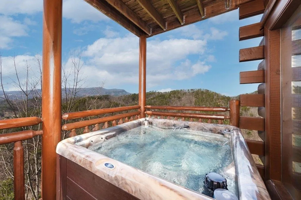 Blue Ridge Refuge 8 Bedroom Cabin by Redawning