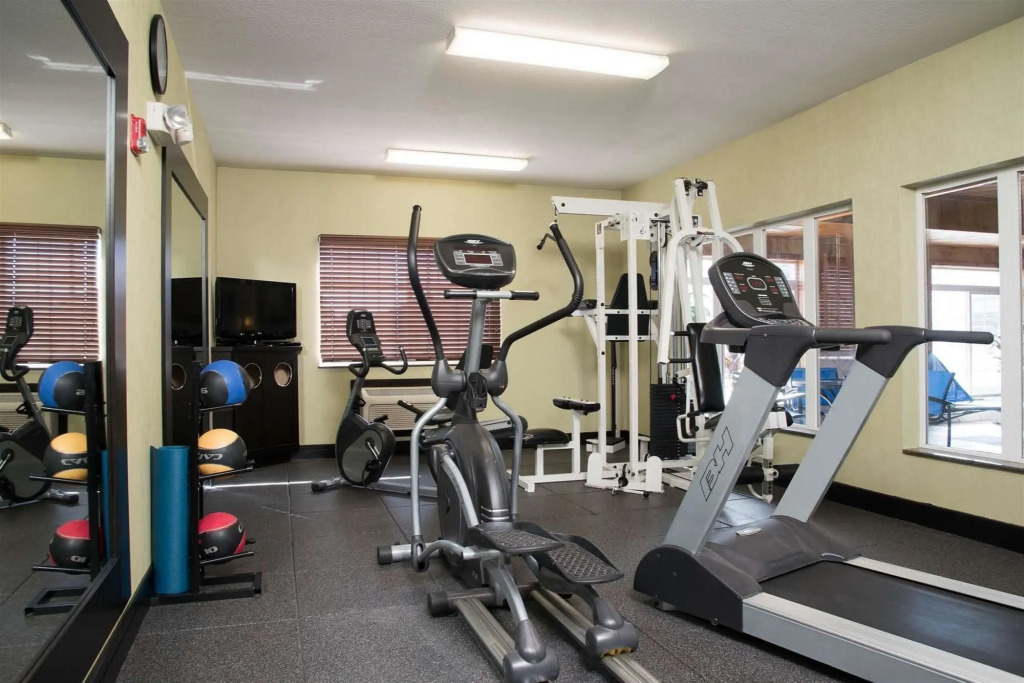 Holiday Inn Express & Suites Danville by IHG