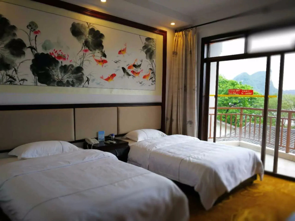 Yangshou Jiangpanhuayuan Hotel