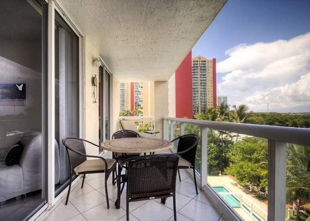 Le Golden Bay 501 by Go Florida Condo, Sunny Isles