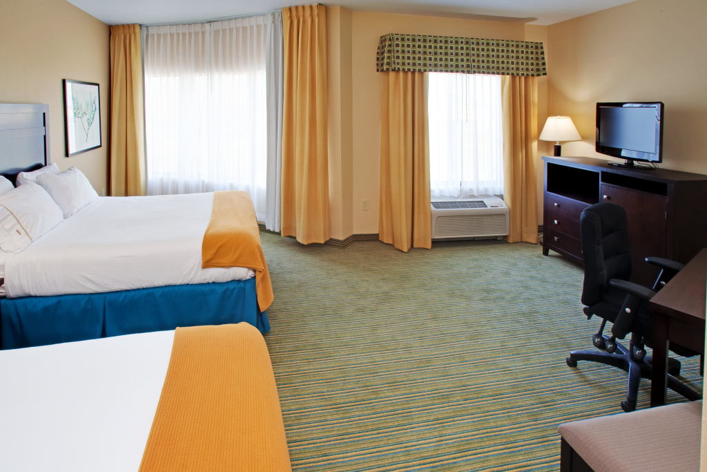 Holiday Inn Express- Waterloo/Cedar Falls by IHG
