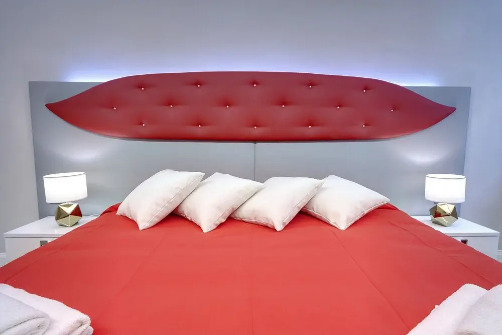 Elegant Suite Located Near Central Station of Florence