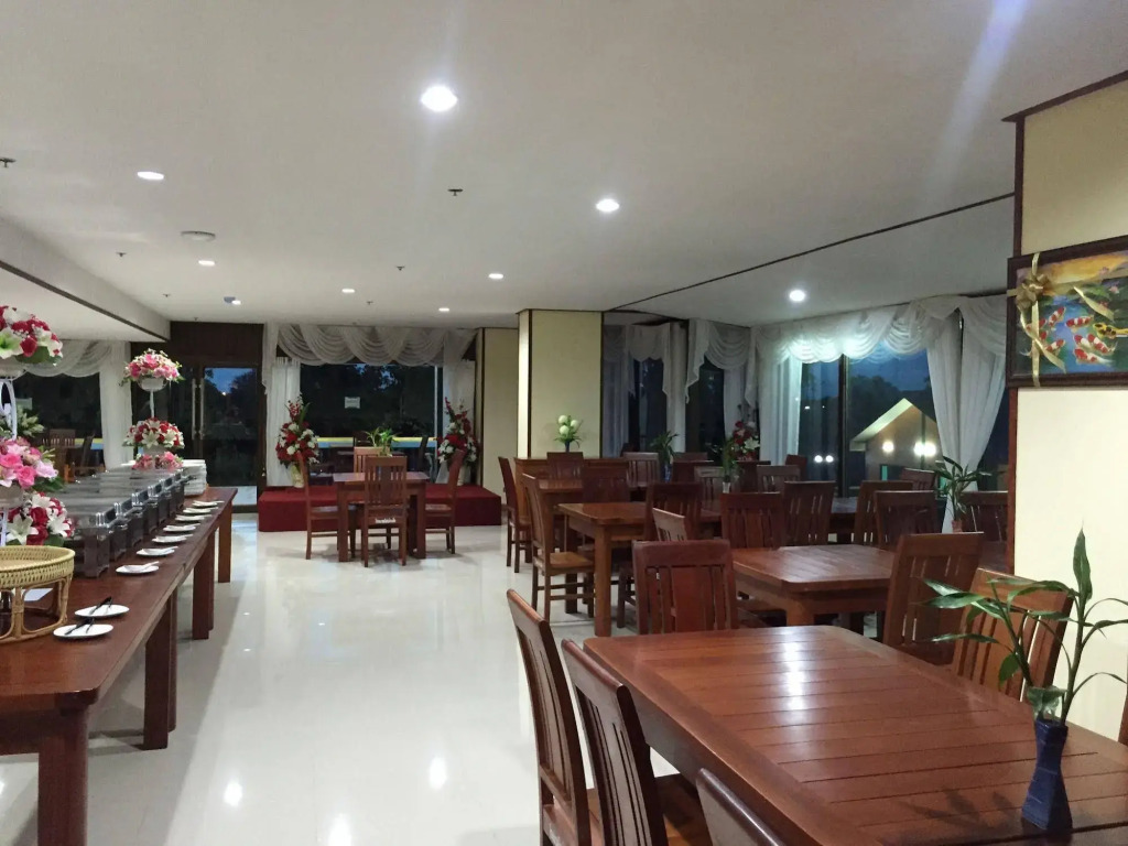 Toh Buk Seng Ayutthaya Hotel