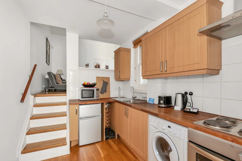 The Earl's Court Homey Apartment - ALF