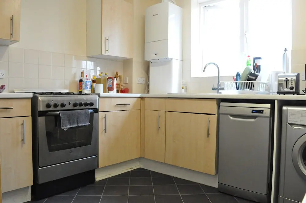 Lovely Spacious 1 Bedroom Flat in East London