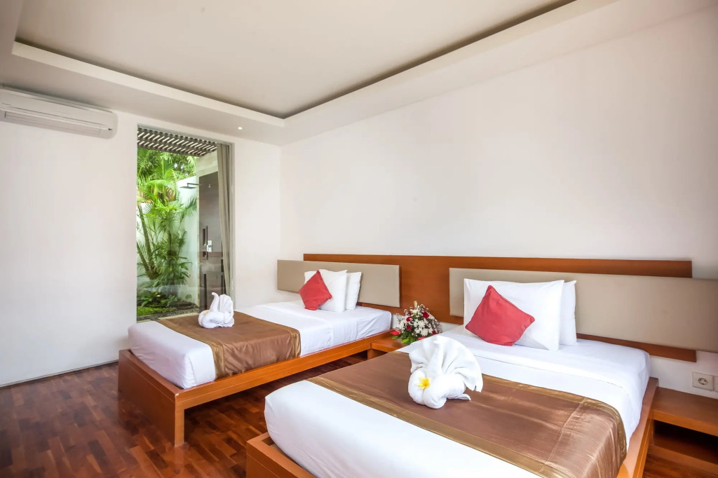 Villa Illam