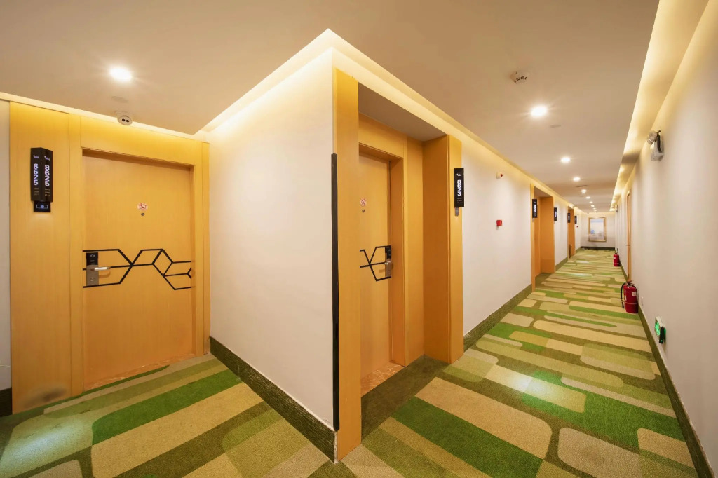 Vatica Hefei Feidong County Yuzhou Central Square Hotel