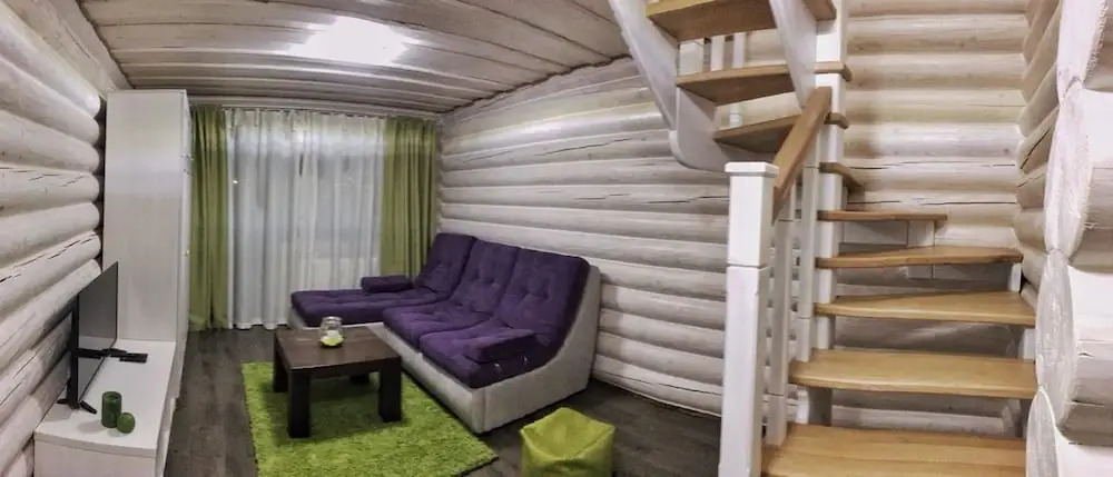 Whiteberry hotel