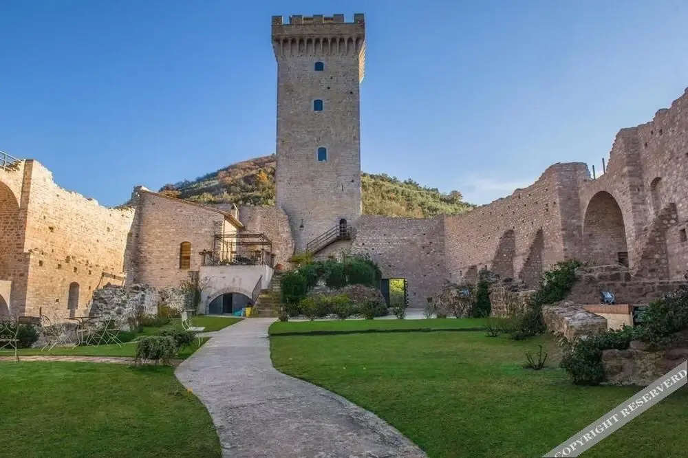 Lo Rocca Dei Trinci