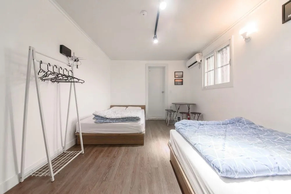 Itaewon Yellow Guesthouse