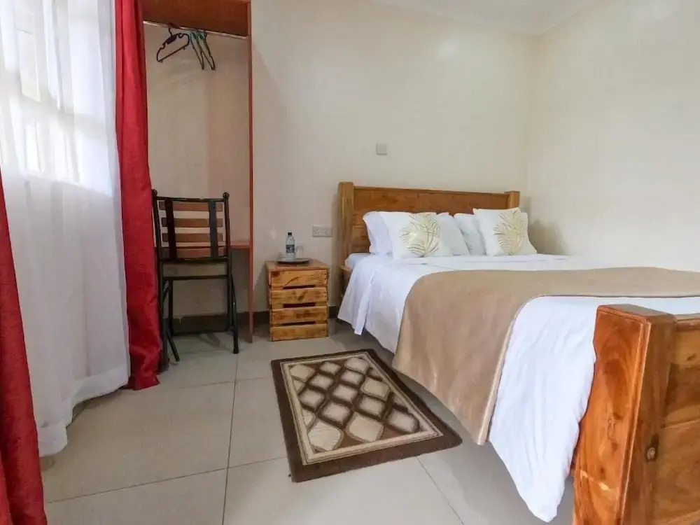 Mayas Suites