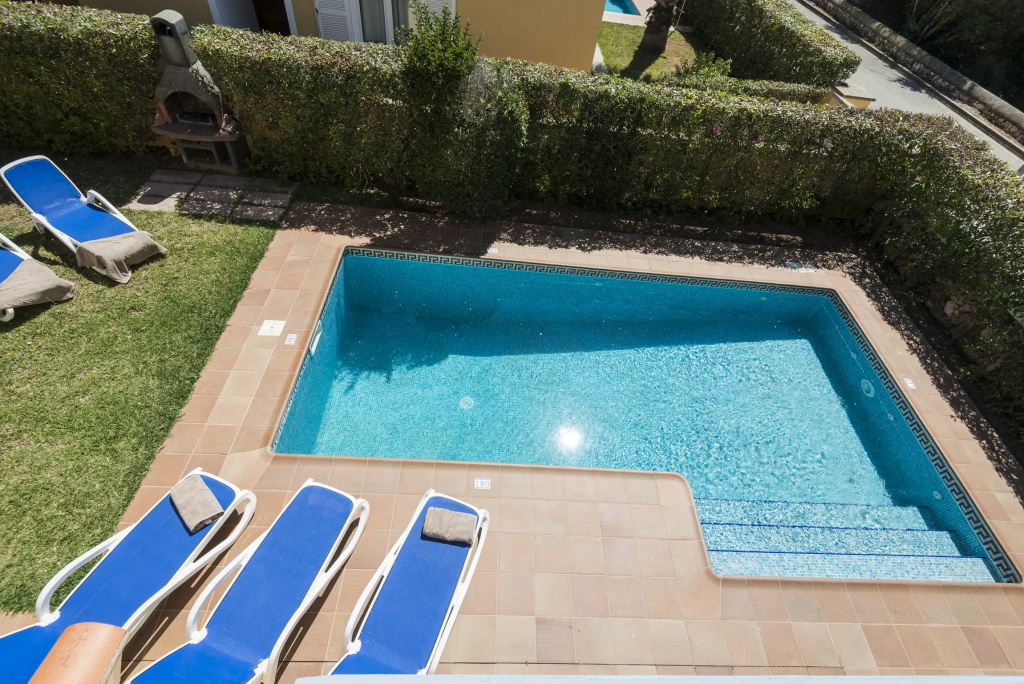 Villas Amarillas by Escape Home