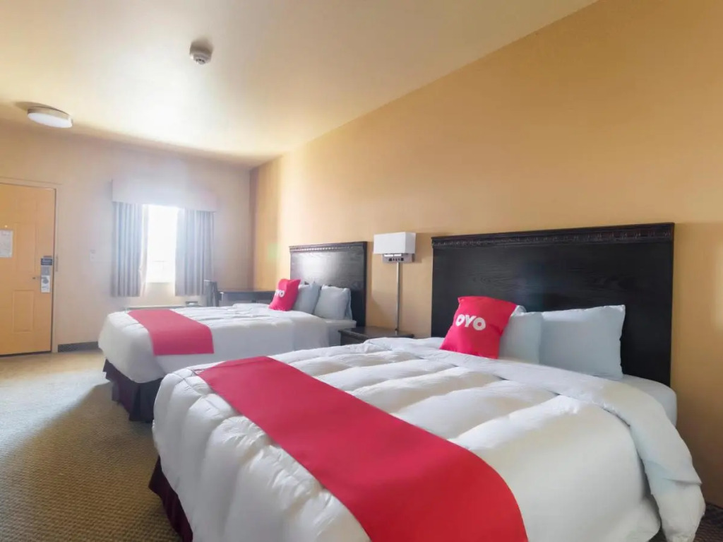 OYO Hotel Valley View TX, I-35