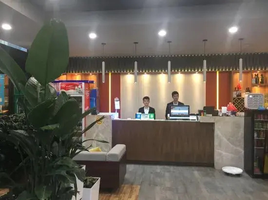 Huimou Jiangbian Courtyard Hotel