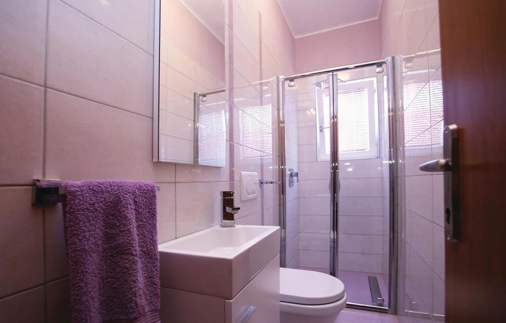 Stunning Home in Fazana With Wifi and 2 Bedrooms