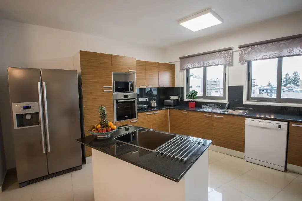 Skylight Megaron