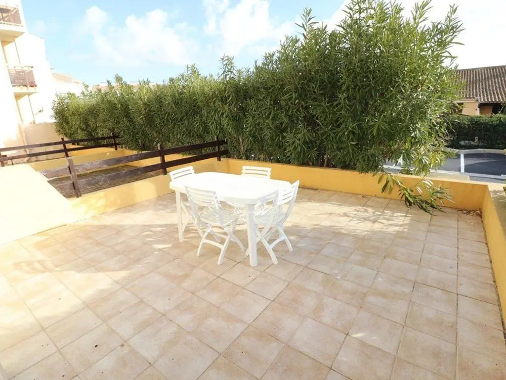 Appartement Le Grau-du-Roi, 2 pièces, 4 personnes - FR-1-307-129