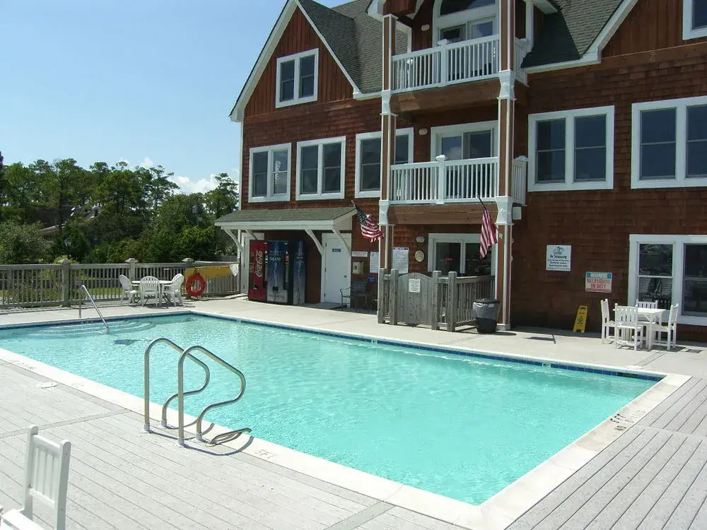 Shallowbag Bay Club