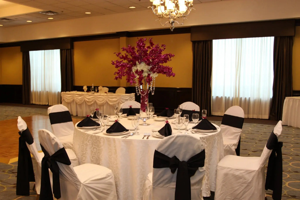 Holiday Inn Budd Lake - Rockaway Area by IHG