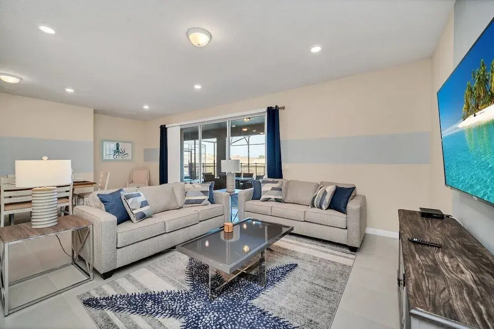 2130lc · Brand New 9Bd Mansion Pool/ Spa At Windsor Island