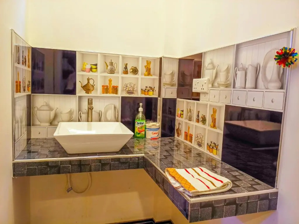 Sigiri Tarushan Home Stay