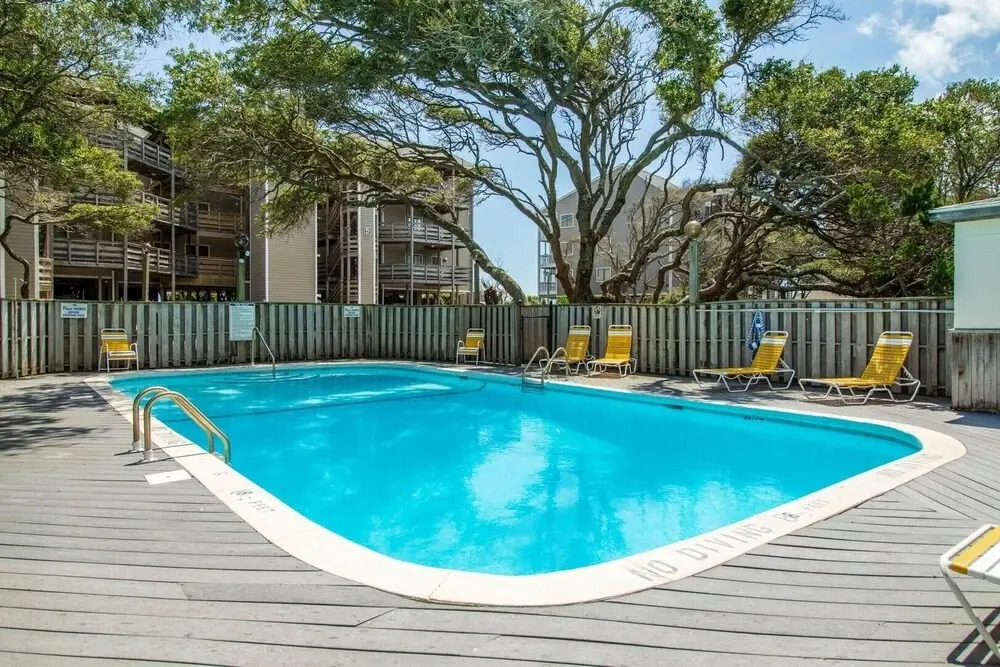 Breakers C32 2 Bedroom Condo by RedAwning