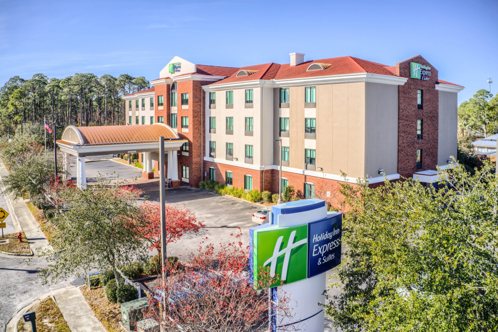 Holiday Inn Express Hotel & Suites Gulf Shores by IHG