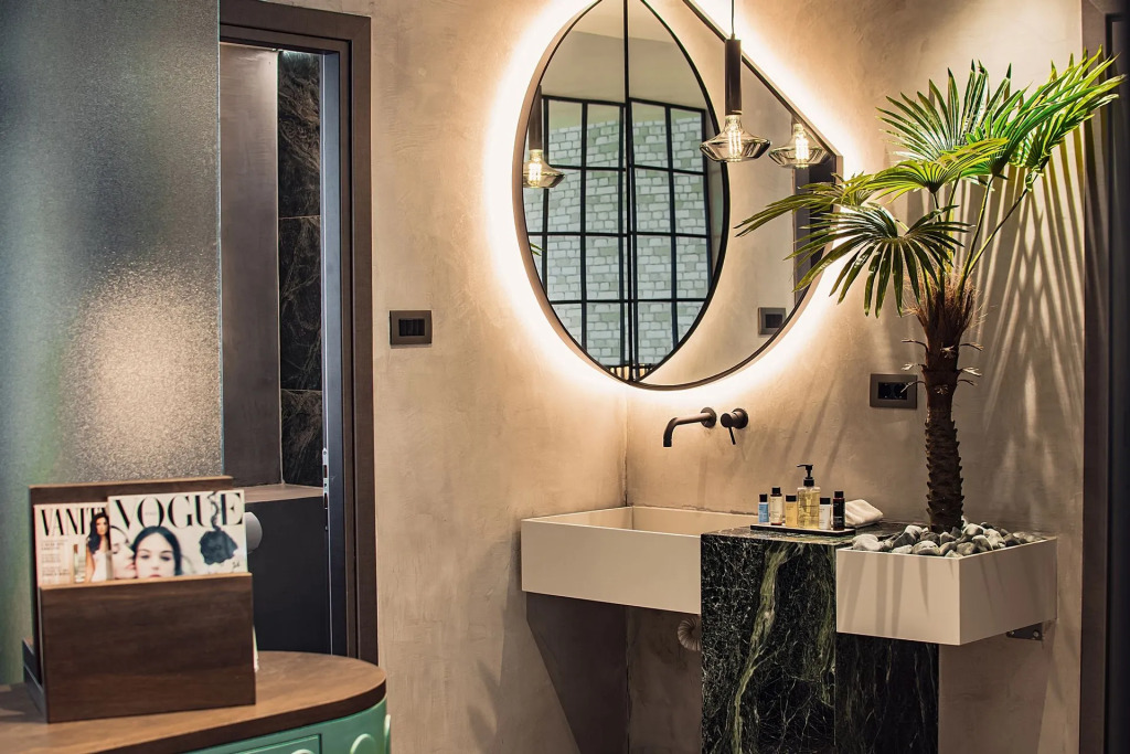 Project 3 Urban Chic Hotel