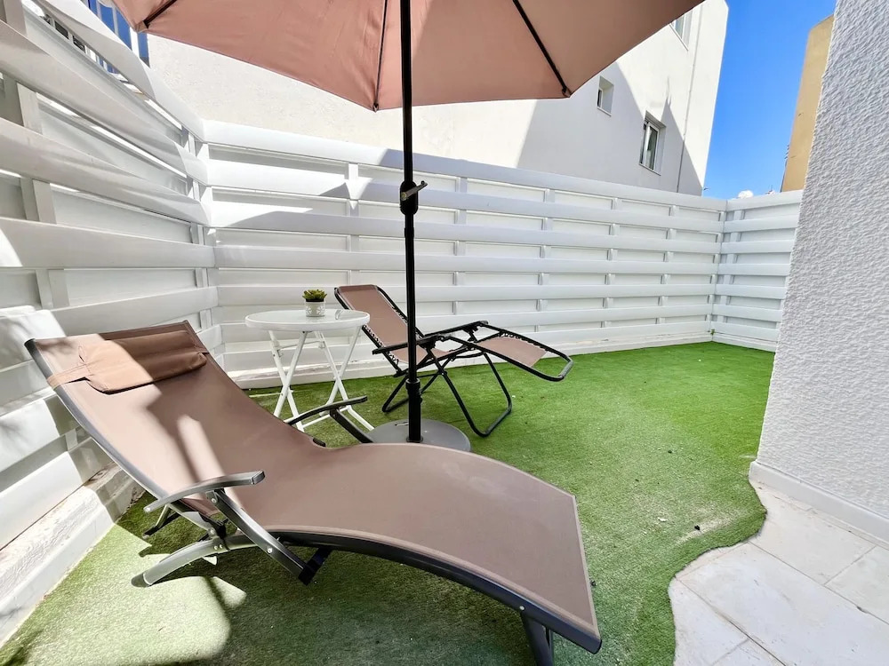 98 AN - Stay Heaven Apartment