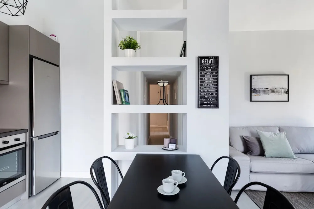 UPSTREET Minimal 2BD Apt-Lycabettus view