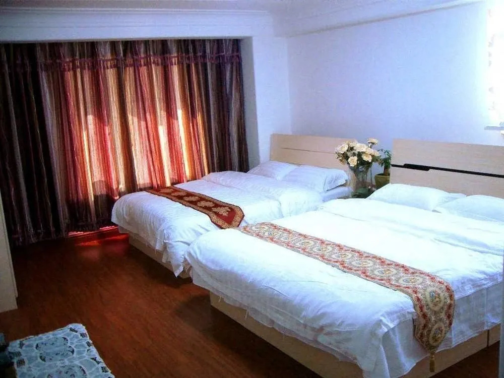 Fangfei Holiday Apartment Hotel