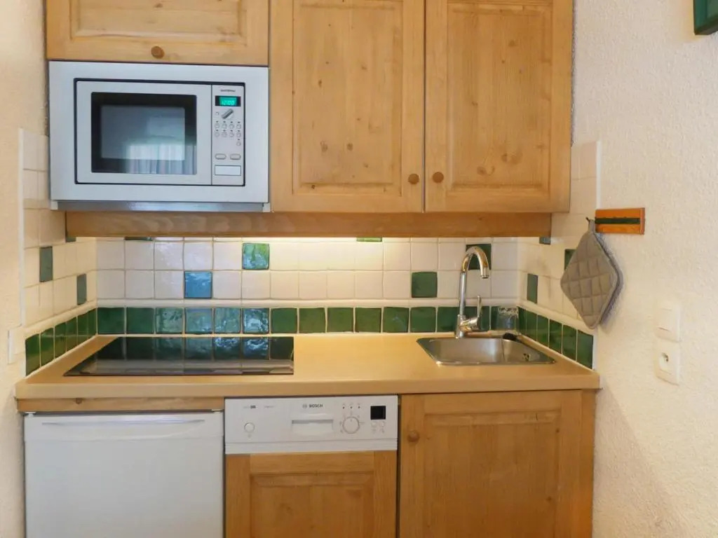 Appartement Méribel, 2 Pièces, 6 Personnes - Fr-1-182-69