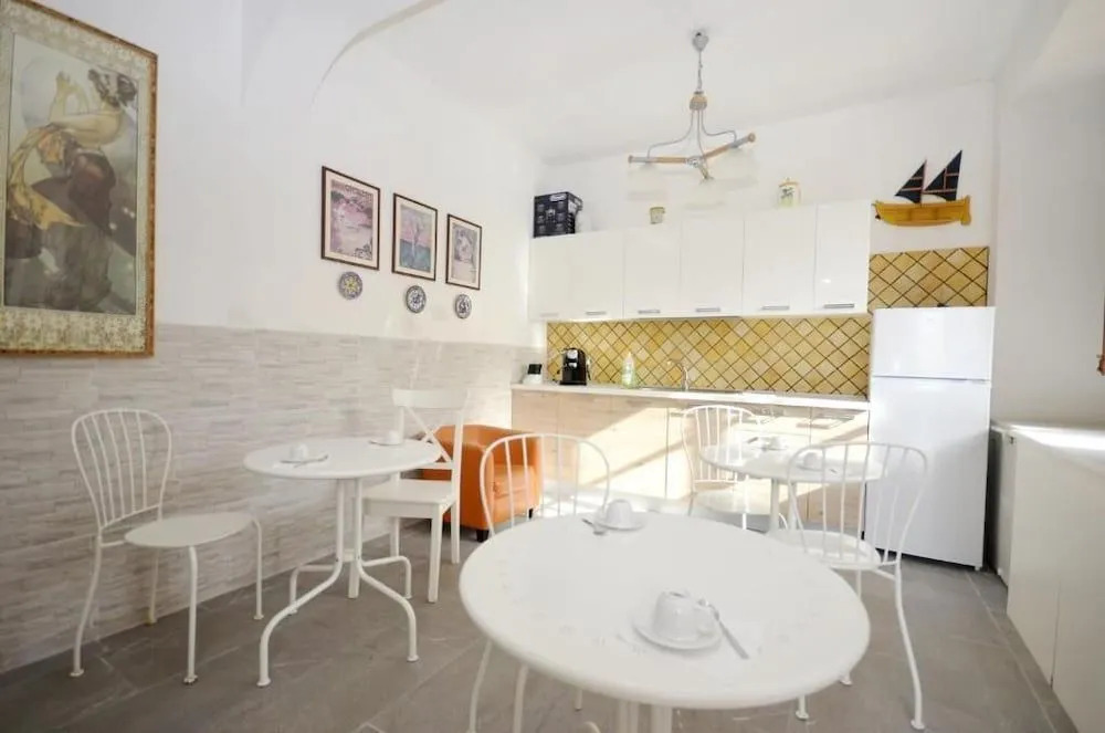 Alba Chiara B&B