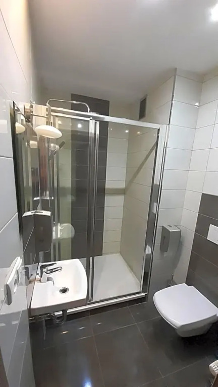Restauracja i Noclegi Pod Kasztanami