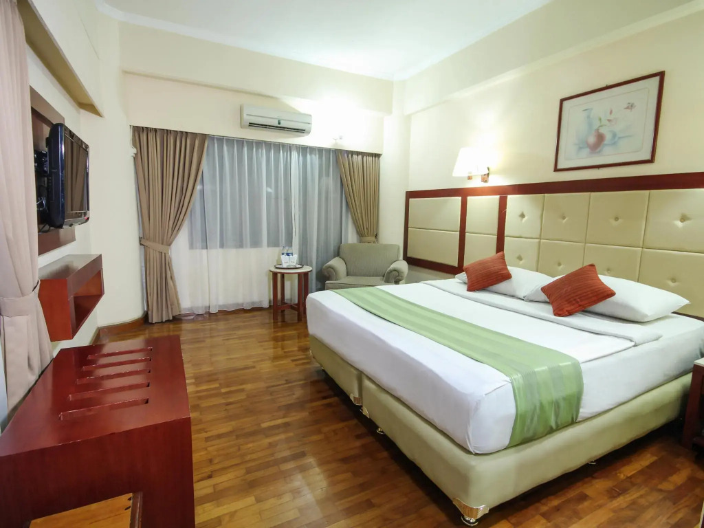 Grand Menteng Hotel